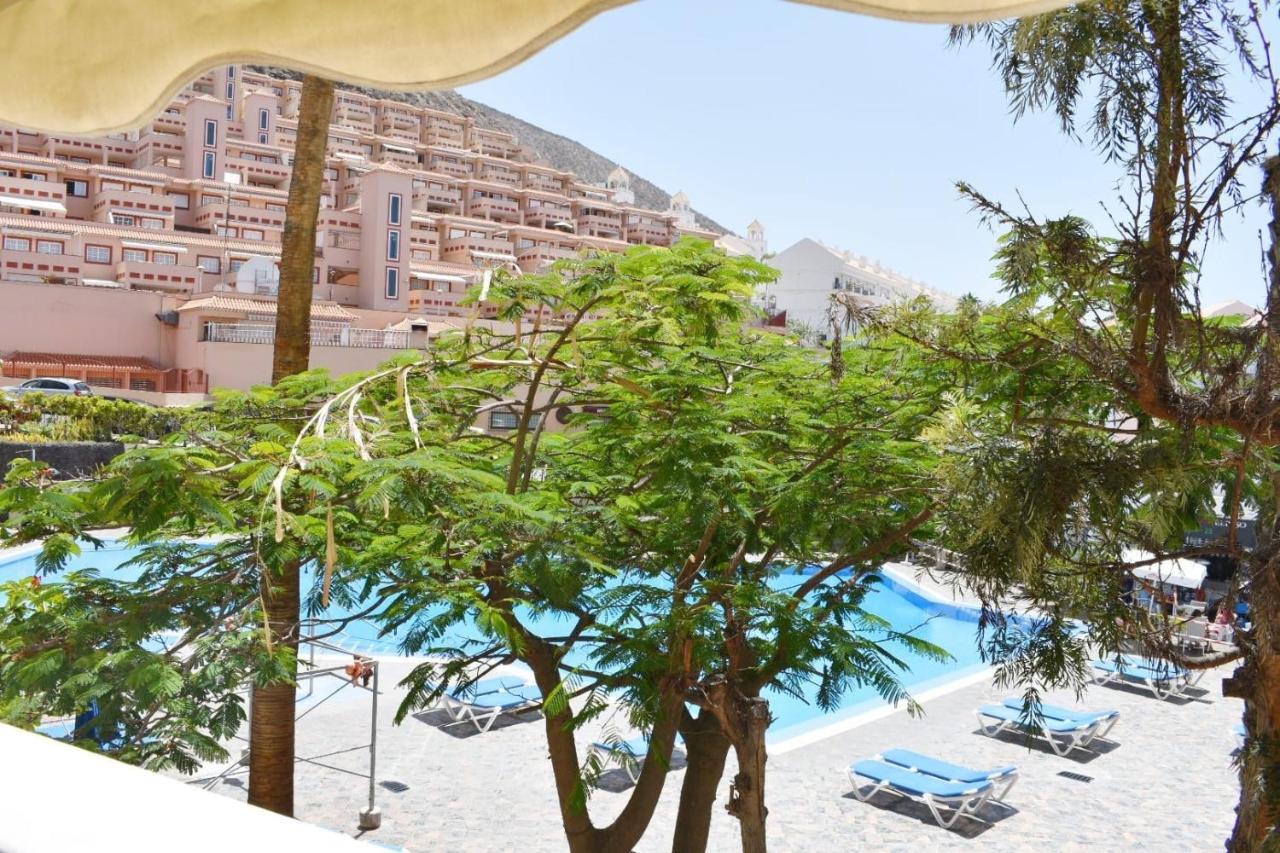 Castle Margherita'S Apartments Los Cristianos  Dış mekan fotoğraf