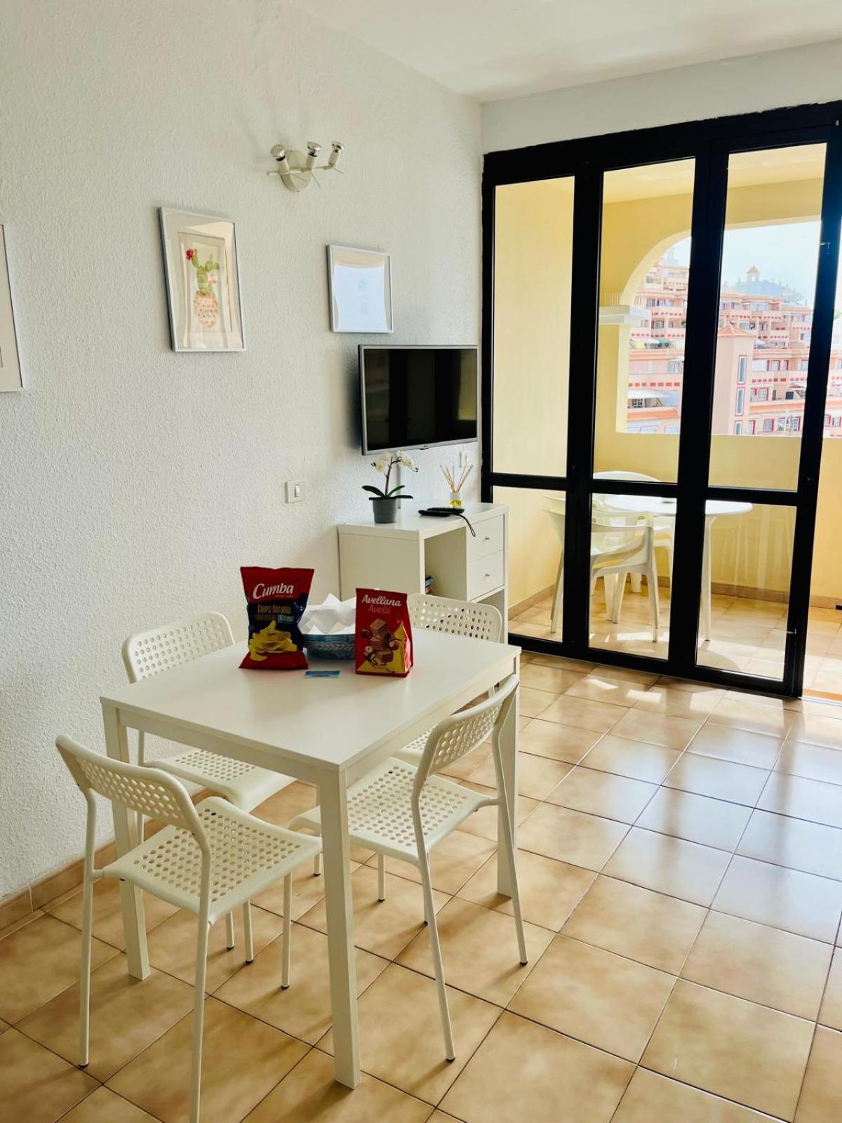 Castle Margherita'S Apartments Los Cristianos  Dış mekan fotoğraf
