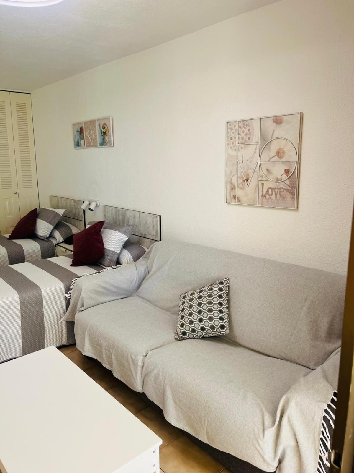 Castle Margherita'S Apartments Los Cristianos  Dış mekan fotoğraf